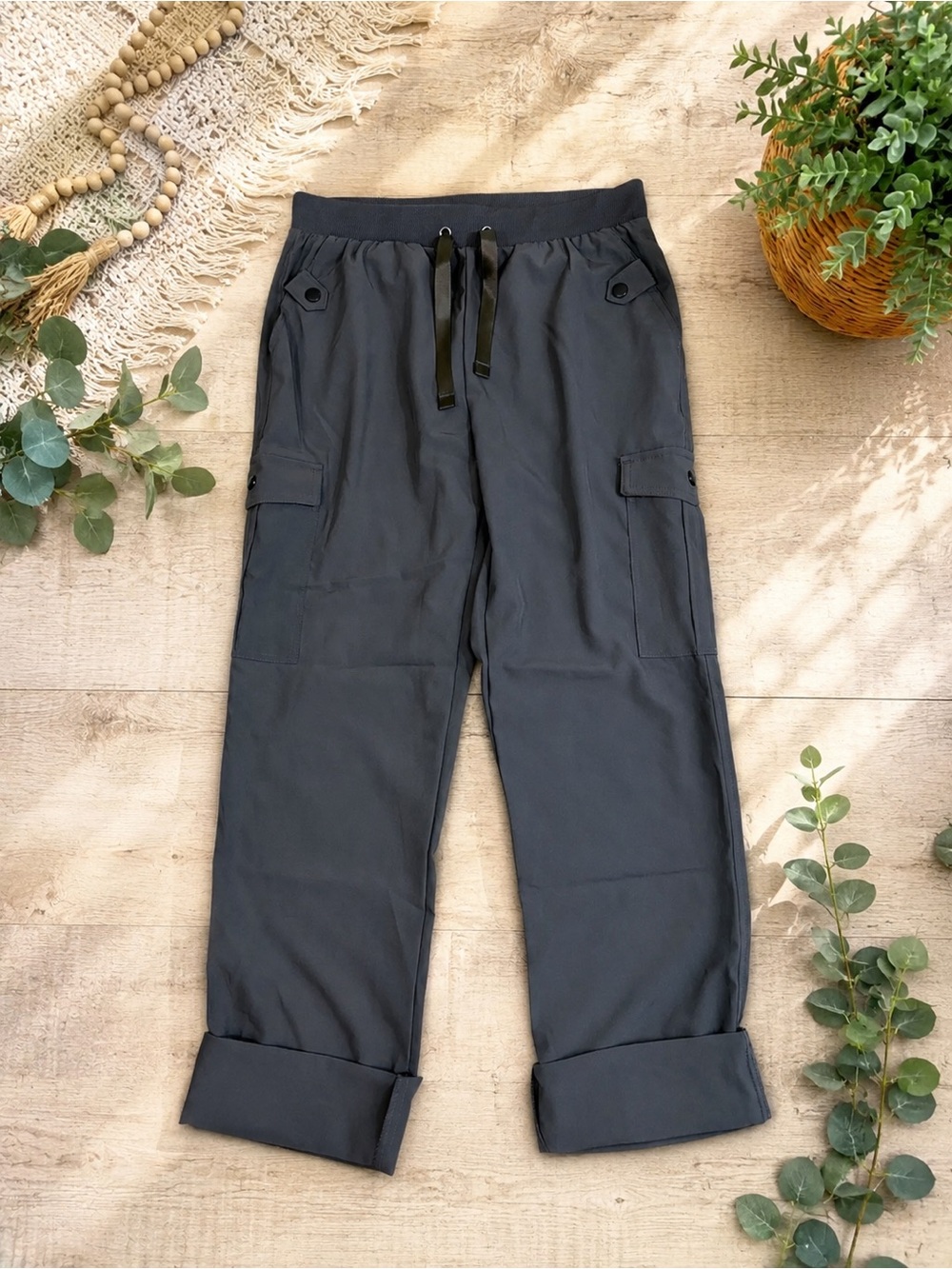 LuLaRoe Sawyer Utility Cargo Pants XS Gray NWT Great Outdoors Collection